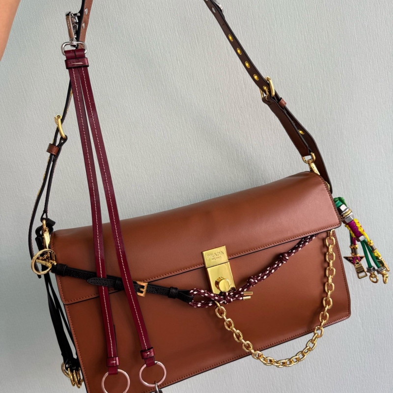 B**rry top handle bags